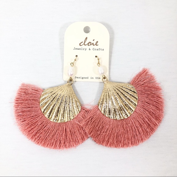 🌵4/25$ cloie |Gold Coral Fringe Pearl Fan Earring - Picture 6 of 7